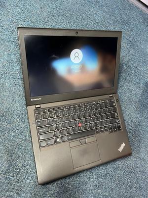 Laptop Lenovo ThinkPad X240 8GB Intel Core I5 SSD 256GB - main view