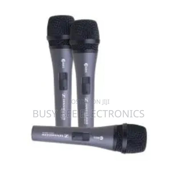 E 835 Wireless Microphone - main view