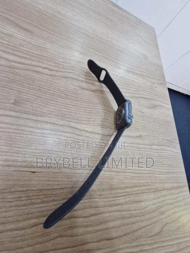 Apple Watch 6 44 MM - thumbnail 4