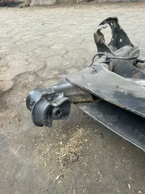 Rear Beam Toyota Noah