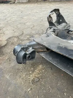 Rear Beam Toyota Noah