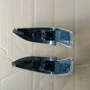 Toyota Fielder/Axio/Vitz/Premio Side Mirror Indicator Lights