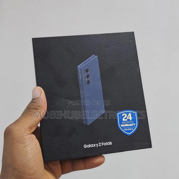 New Samsung Galaxy Z Fold6 256 GB Blue - main view