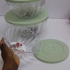 4 In1 Stackable Salad Bowls Available