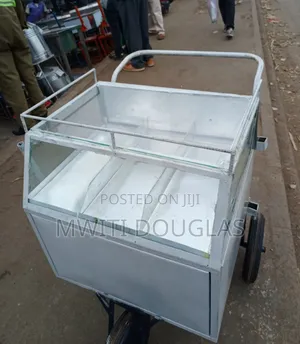 Large Three Partitions Eggs Smokie Trolley