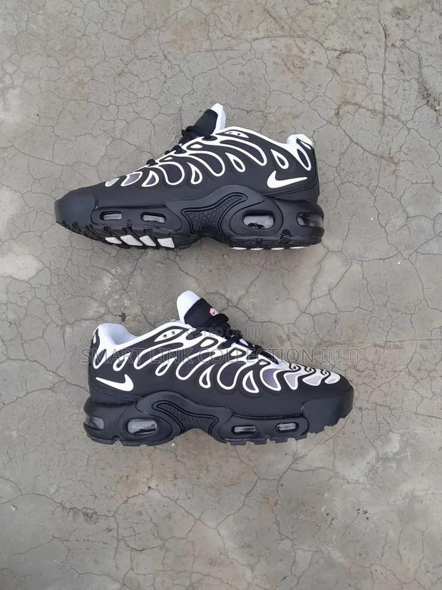 Nike TN Shoe