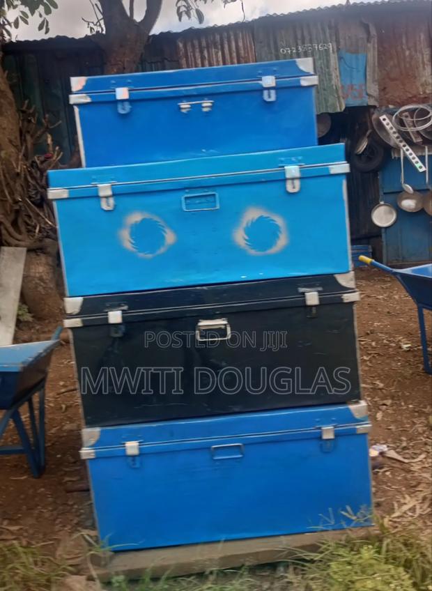 Top Ranked Coloured Metallic Boxes