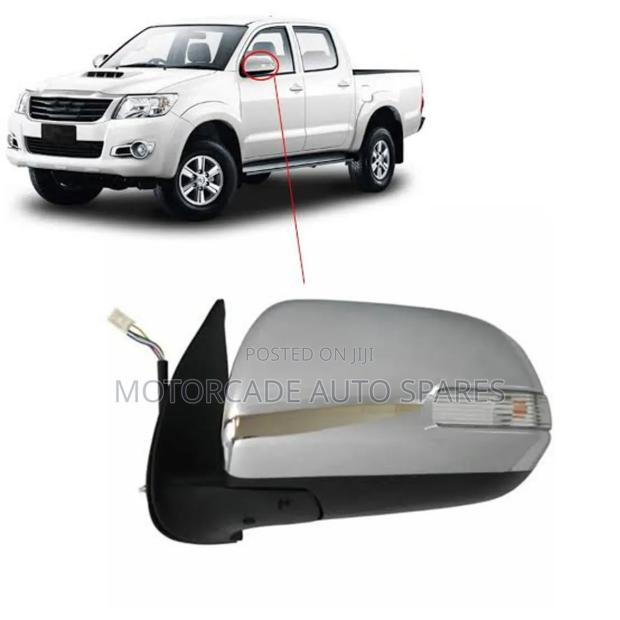 Toyota Hilux Vigo Side Mirror
