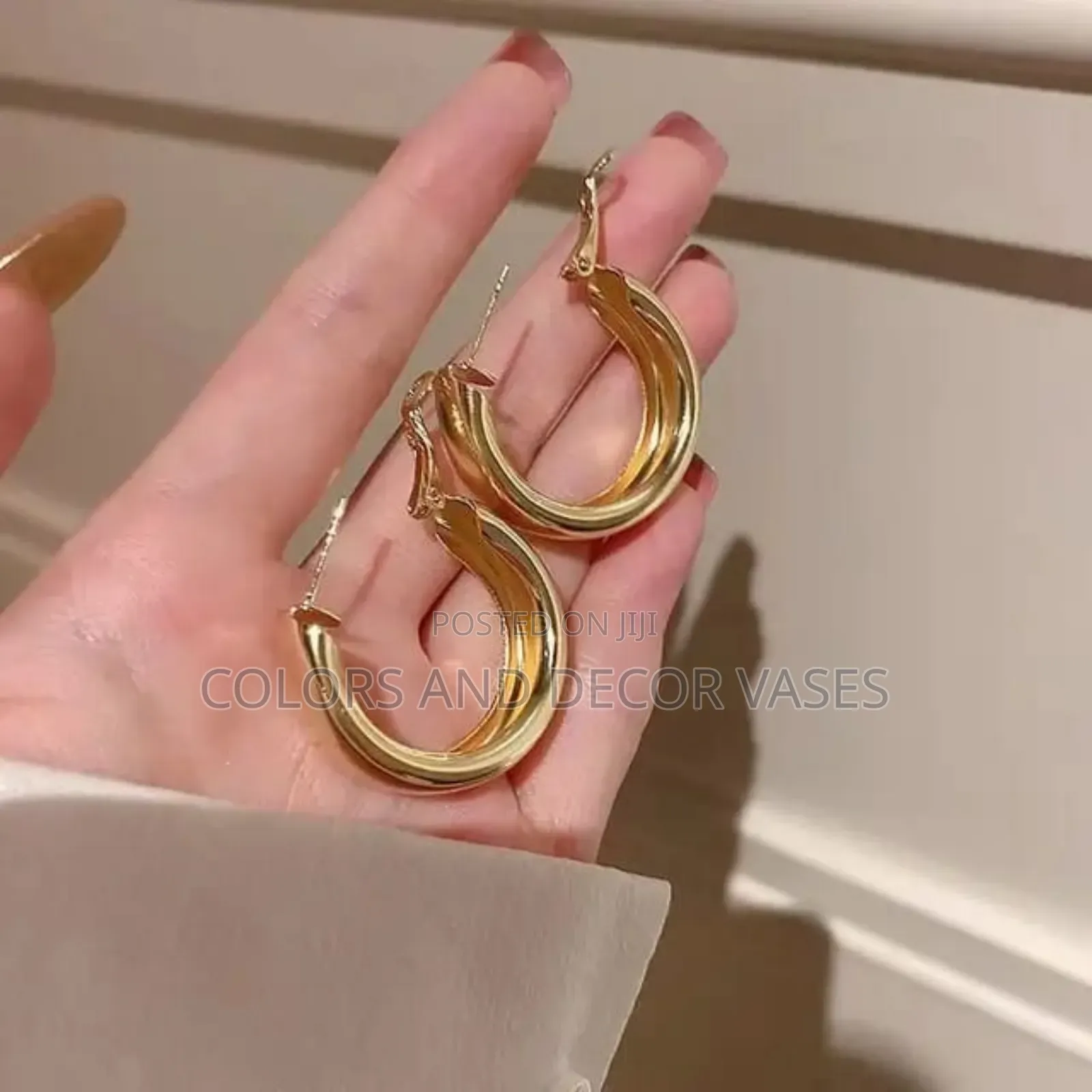 Small Loop Earings
