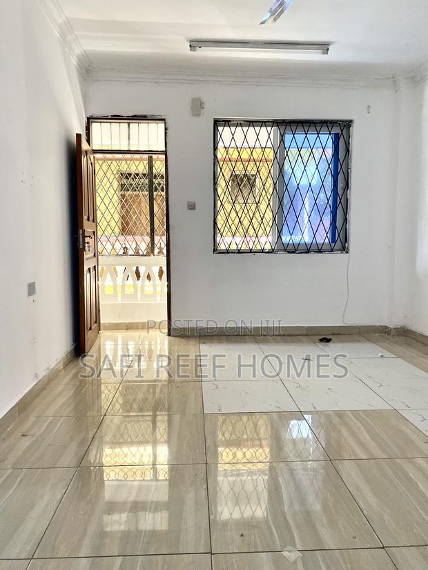 2bdrm Apartment in Bamburi for rent - thumbnail 10