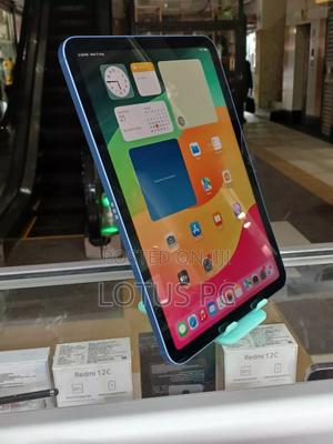 Apple iPad 10.2 (2020) 64 GB Blue - main view