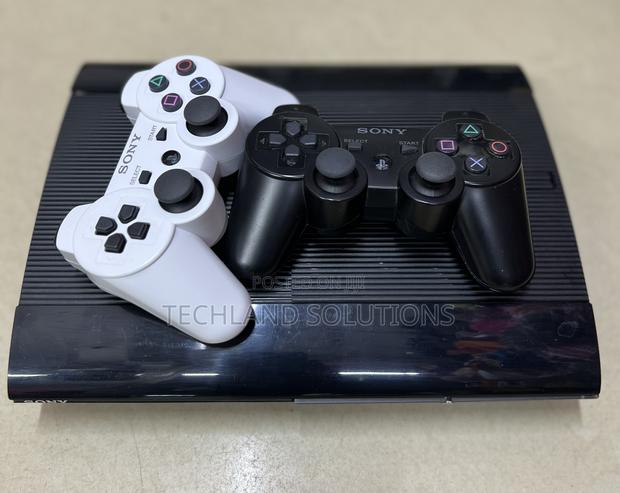 Sony Playstation 3 - thumbnail 6