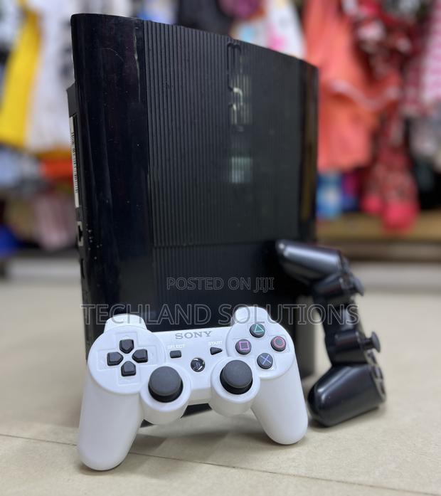 Sony Playstation 3 - thumbnail 4