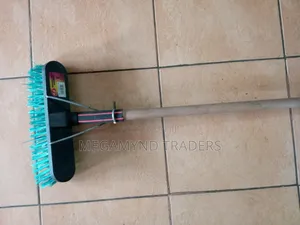 Hard Broom / Household Broom With Wooden Handles 120cm