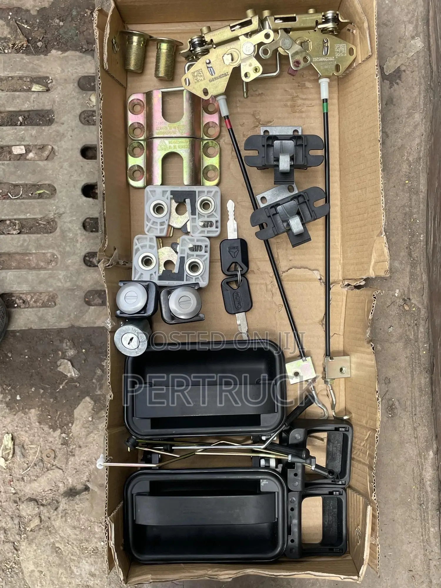 WG/Wg Door Lock Kit SITRAK Howo Sino A7