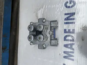 Four Way Circuit Protection Valve (Wg/2 )SITRAK/Howo
