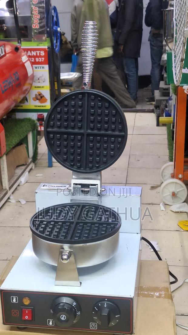 Waffle Maker Commercial - main view