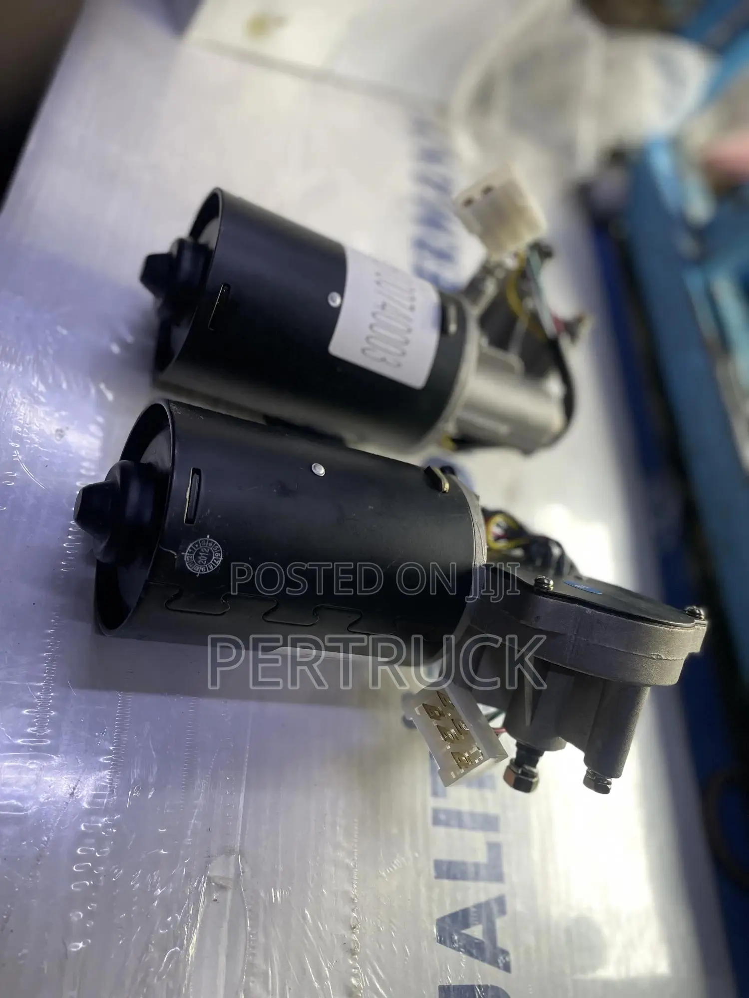 X116100740003 Wiper Motor Shackman F2000,F3000,M3,Weichai,