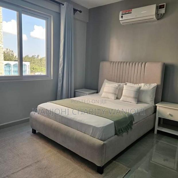 Airbnb South B - thumbnail 5