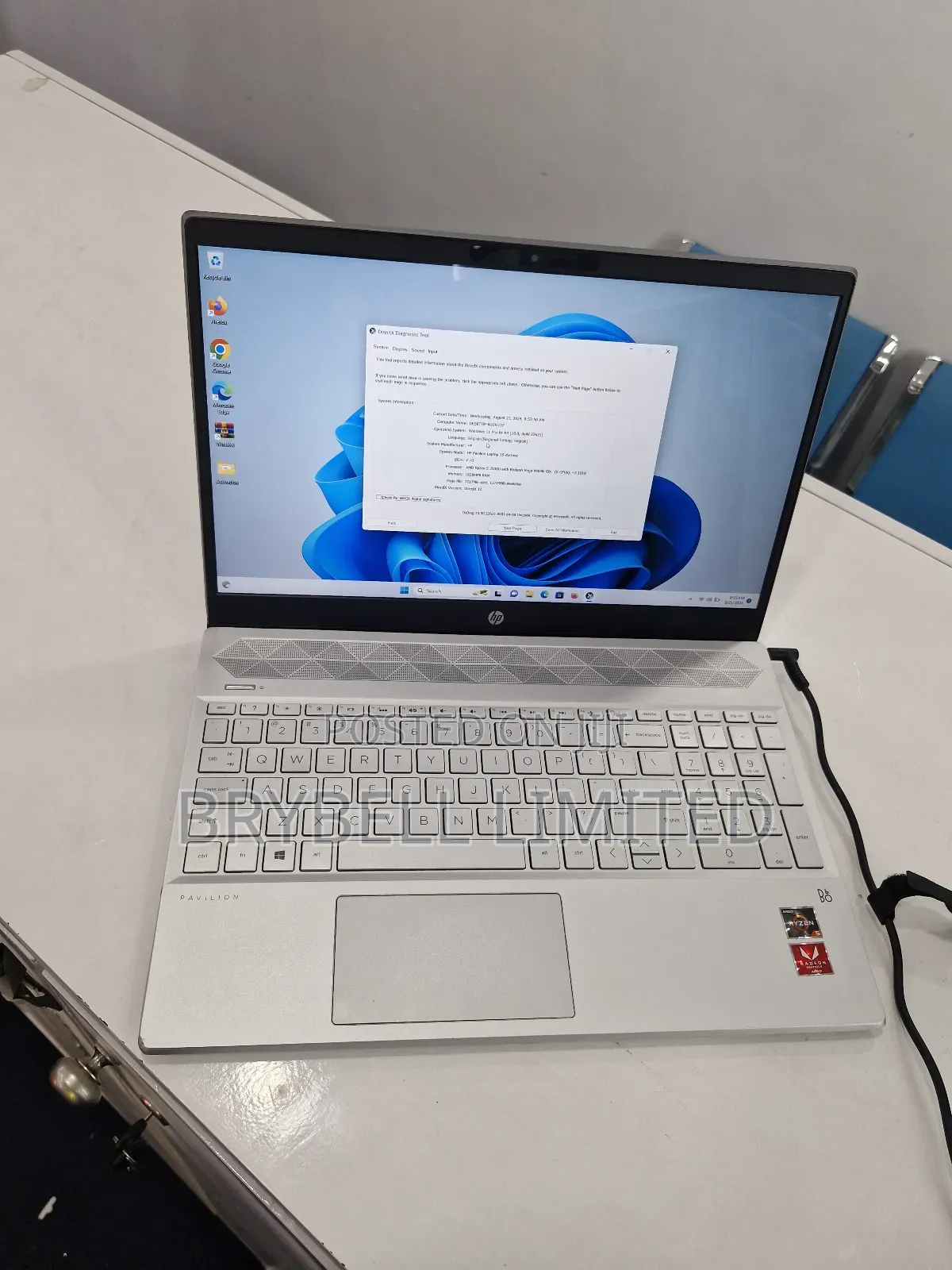 Laptop HP Pavilion 15 16GB AMD Ryzen 5 SSHD (Hybrid) 512GB