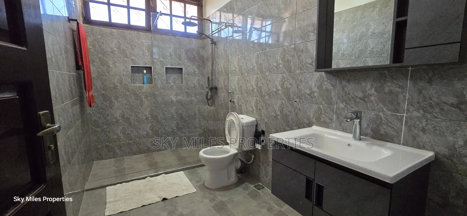 4bdrm Villa in Serena, Shanzu for sale