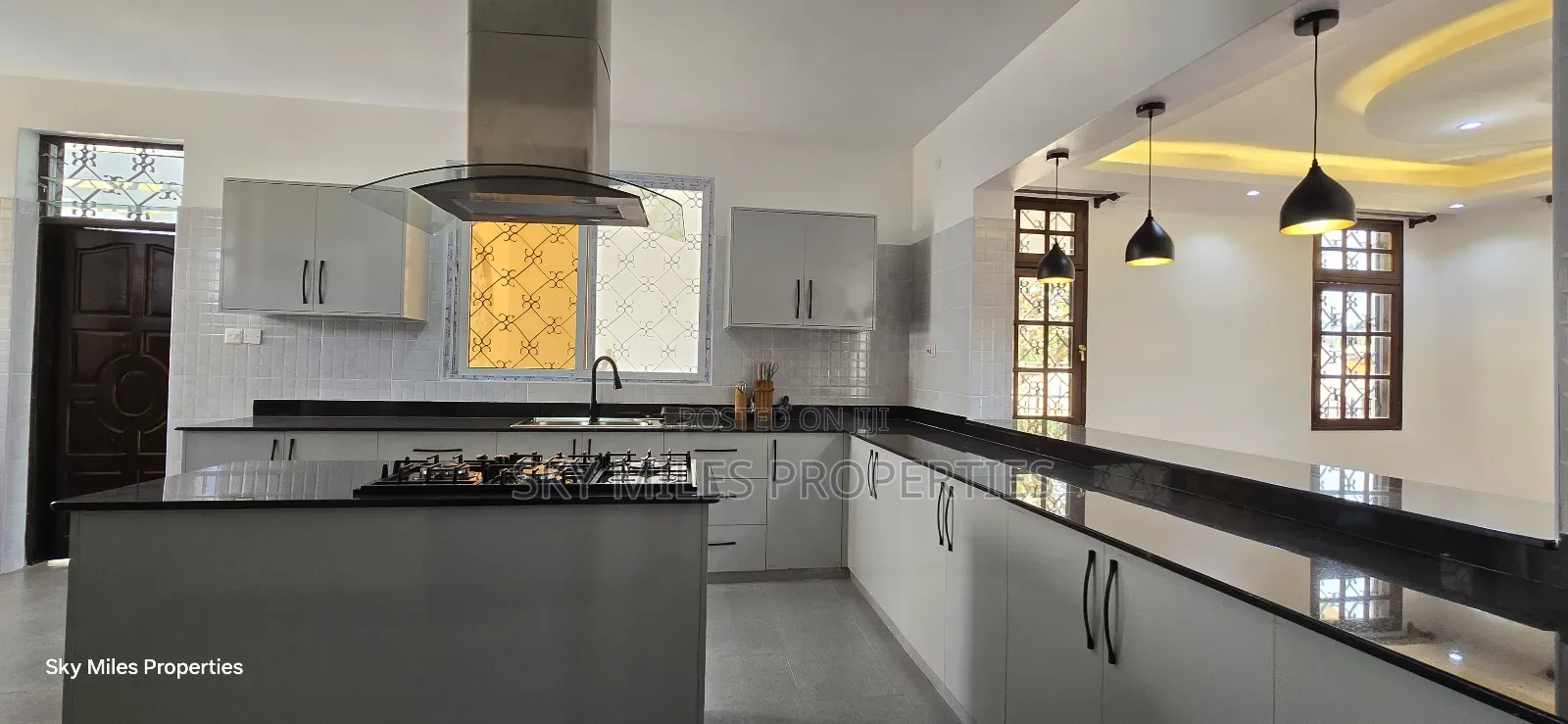 4bdrm Villa in Serena, Shanzu for sale