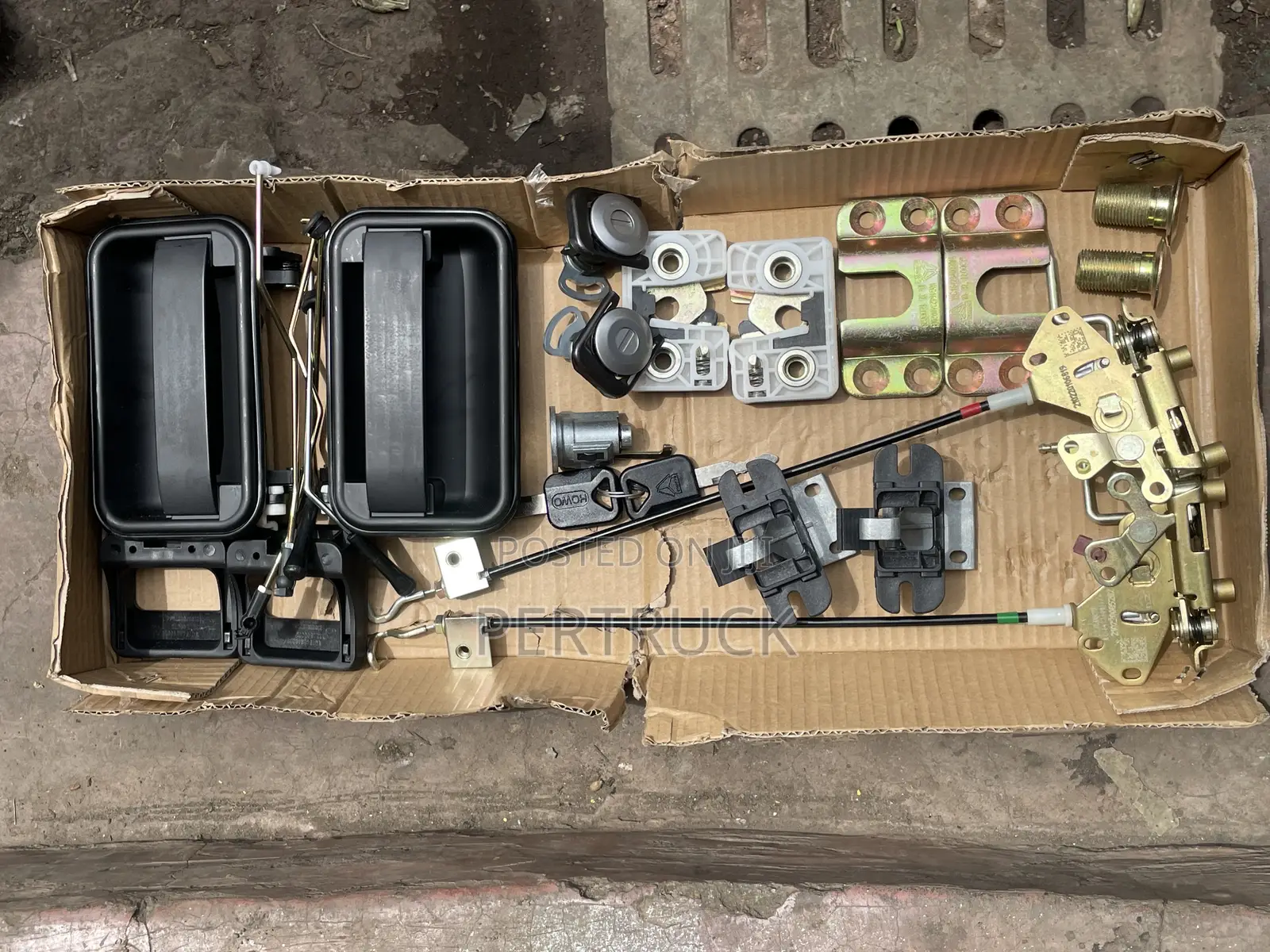 WG/Wg Door Lock Kit SITRAK Howo Sino A7