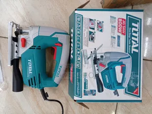 800w Total Jigsaw