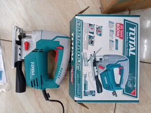 800w Total Jigsaw