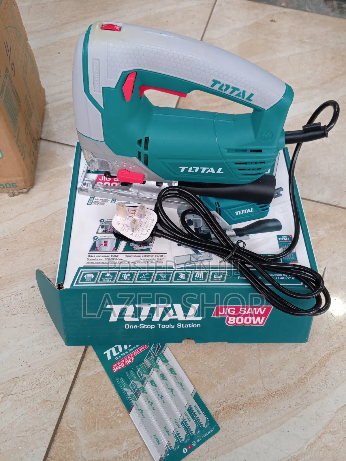 800w Total Jigsaw