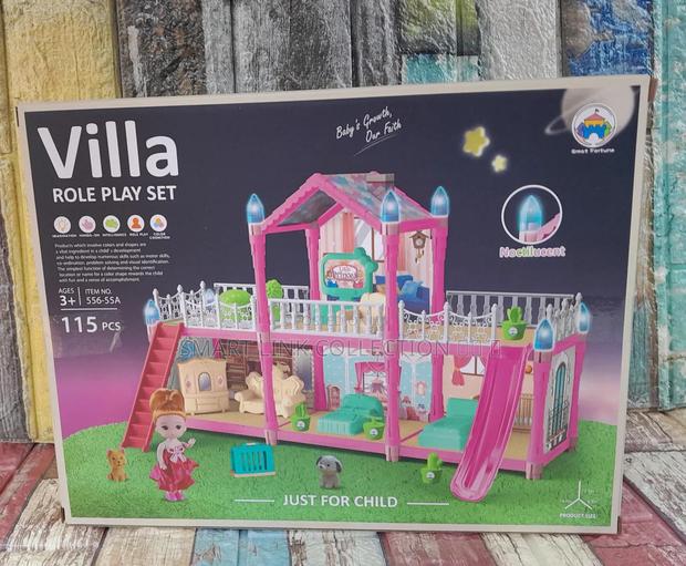*Villa Doll House*