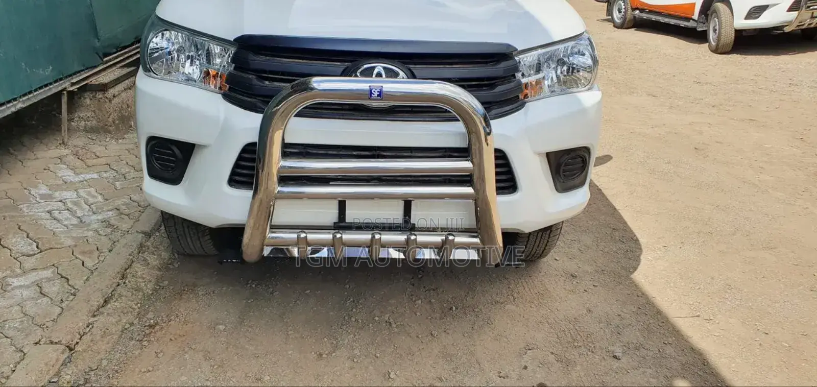 Hilux Revo Front Bull Bar
