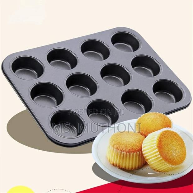 Nonstick CUPCAKE Tray - main view