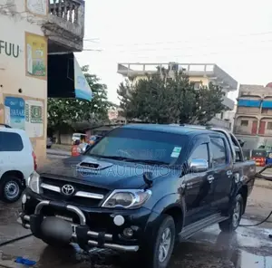 Hilux Vigo Front Bull Bar