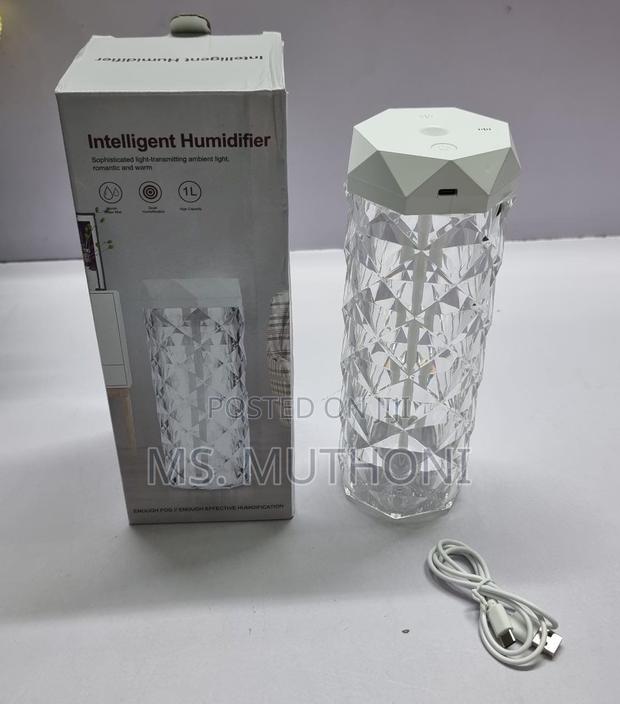 Acrylic High Quality Intelligent Humidifier With Dim Lights - main view