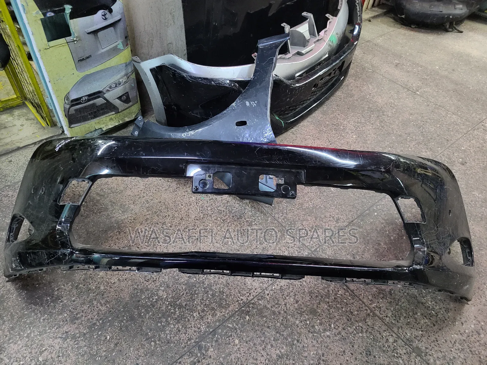 Harrier 2015 Bumper