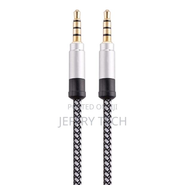 Auxiliary Cable – Nylon Braided – 4 Pole – White Black