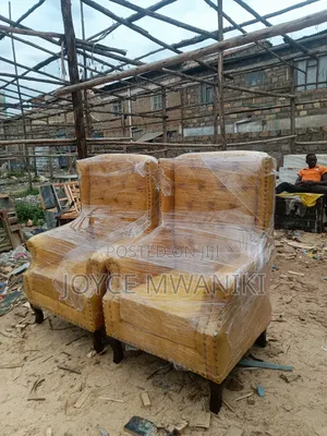 Pedicure Seats or King Chairs, 2 Pieces Gold.