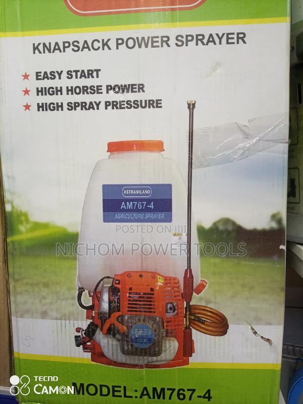 Astramilano Knapsack 4stroke Power Sprayer - main view