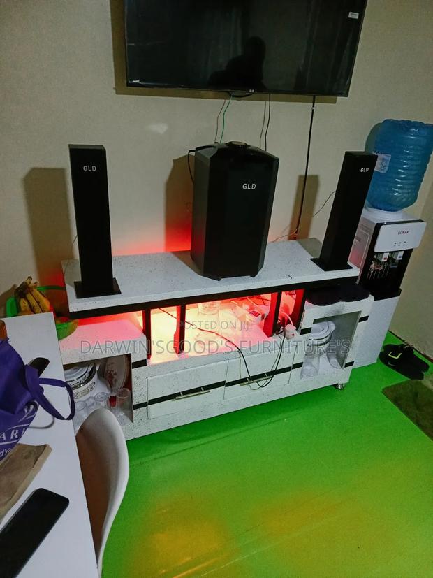 Mordern TV Stand - thumbnail 2