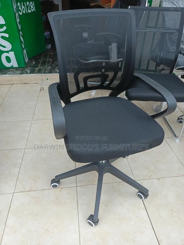 Strong Office Chair - main view