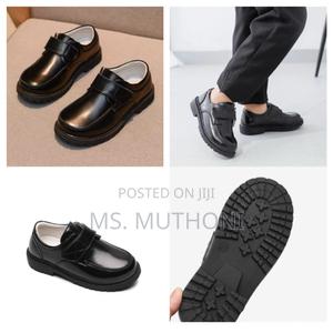 Boys School Shoes 27,28,33 - thumbnail 2