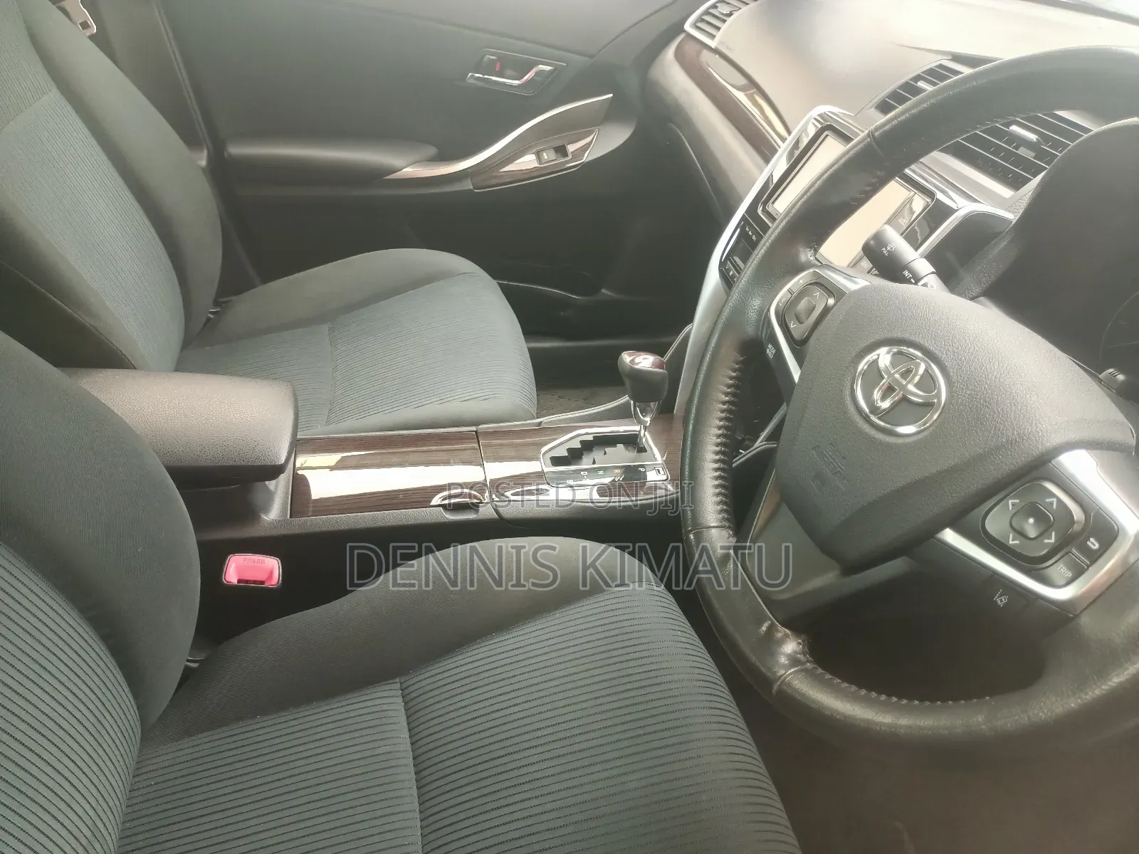 Toyota Premio 2018 White