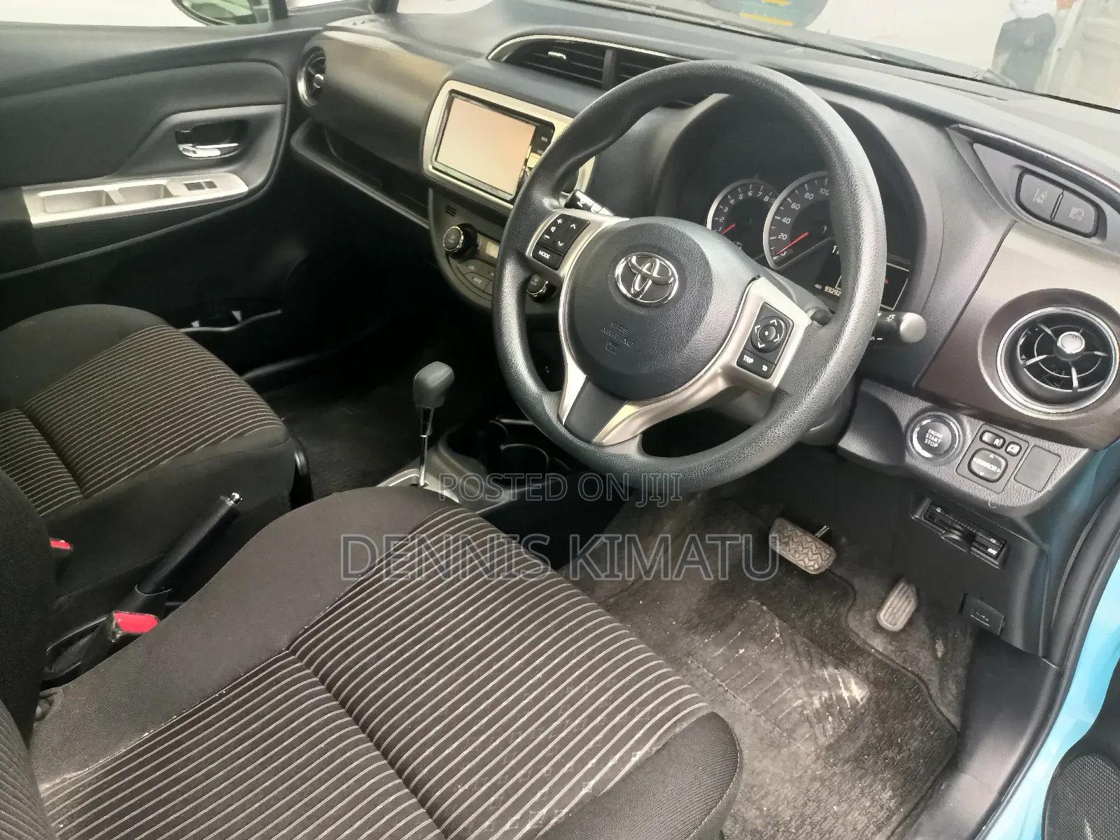 Toyota Vitz 2018 Blue