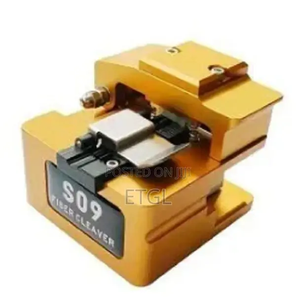 Fiber Optic Cleaver