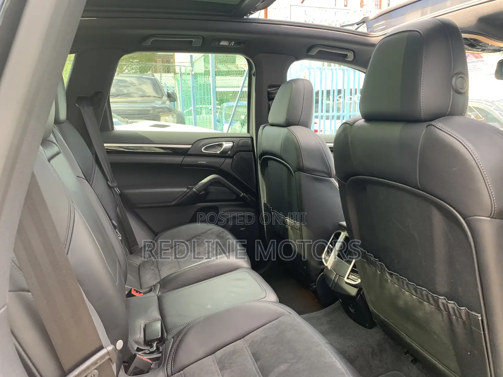 Porsche Cayenne Platinum Edition AWD 2018 Black