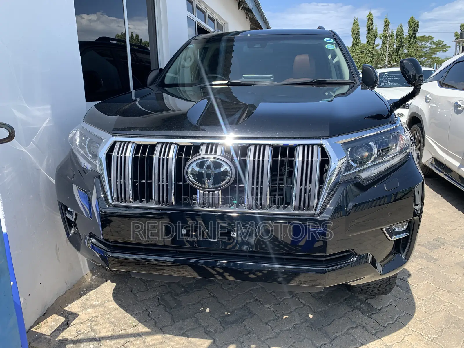 Toyota Land Cruiser Prado 2.8 2021 Matt Black