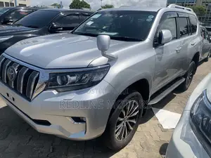 Toyota Land Cruiser Prado 2.8 2018 Silver