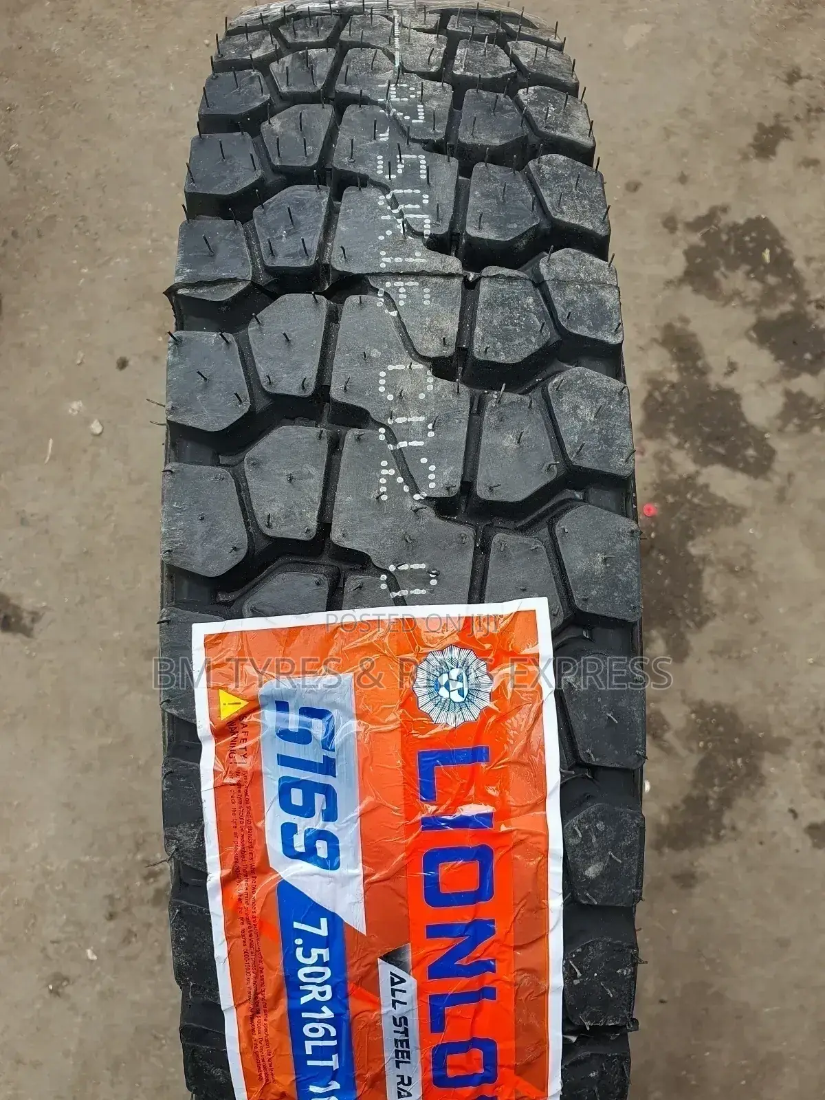 750 R16 Lionlord Tyres (Diff)