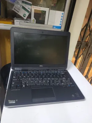 Laptop Dell Latitude E7240 4GB Intel Core I7 HDD 500GB